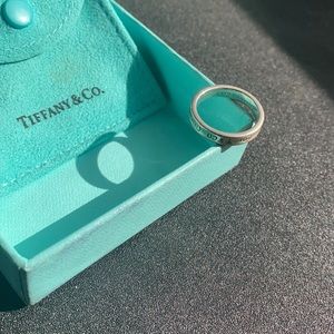 Tiffany’s Ring ( Slim )